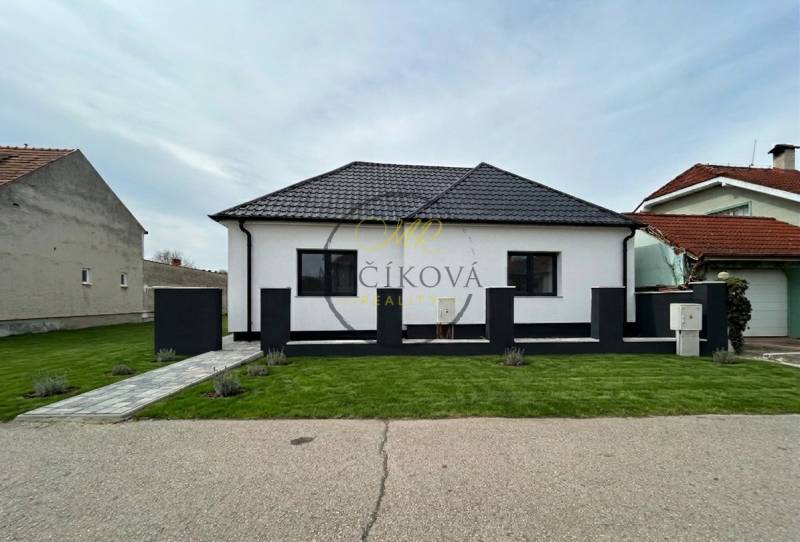 predny pohlad na dom.png