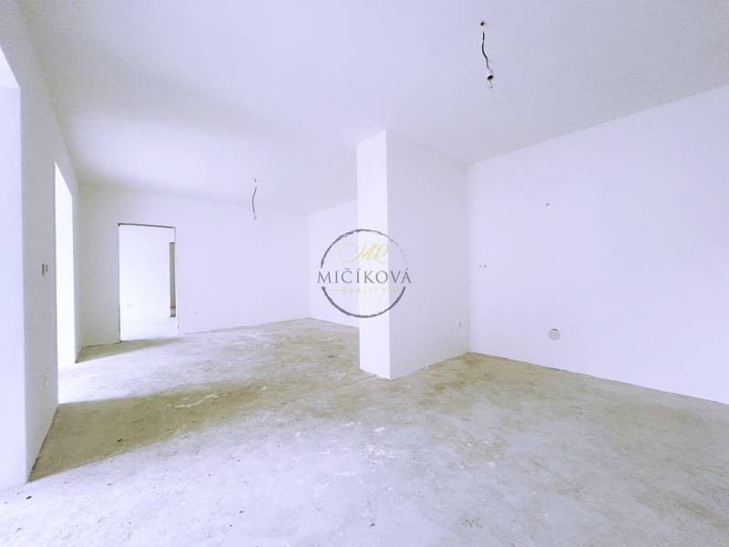 kuchynka a obyvacia cast.jpg