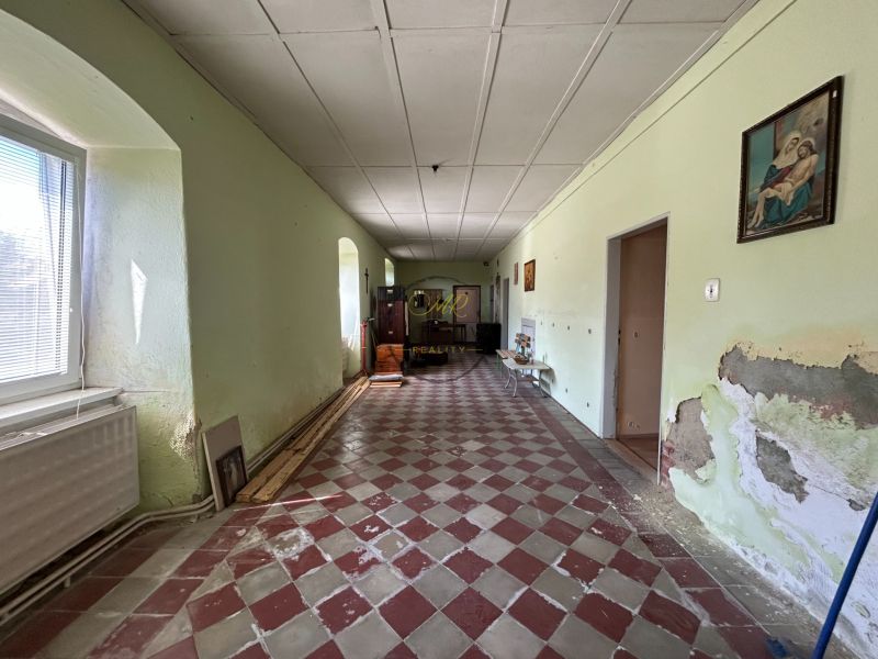 hlavna CHODBA.jpg